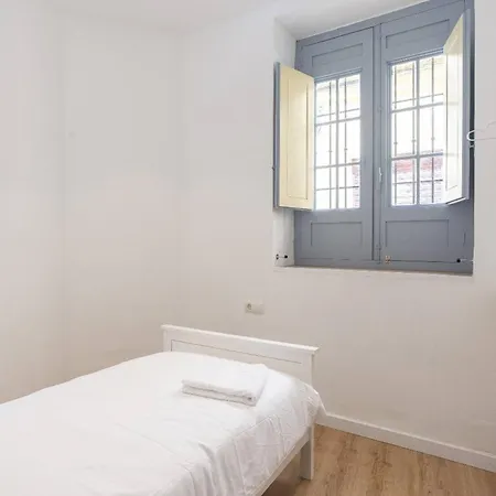 2 Bedroom