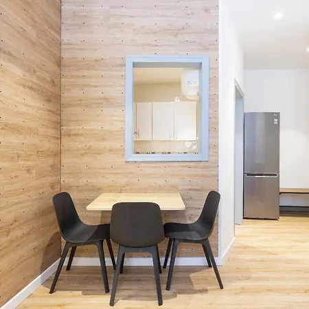 2 Bedroom 公寓