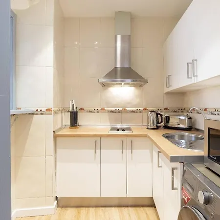 2 Bedroom