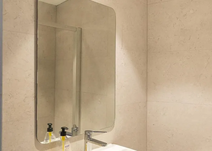 2 Bedroom דירה *